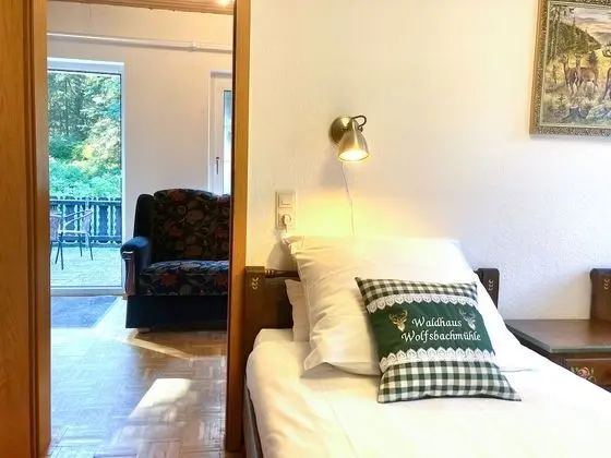 Comfort Tek Büyük Yataklı Oda