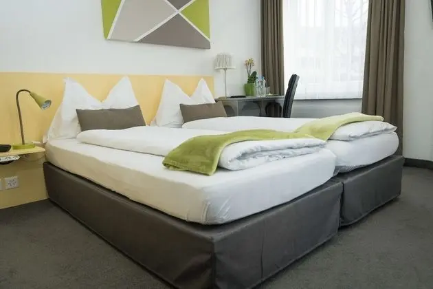 Design İki Ayrı Yataklı Oda