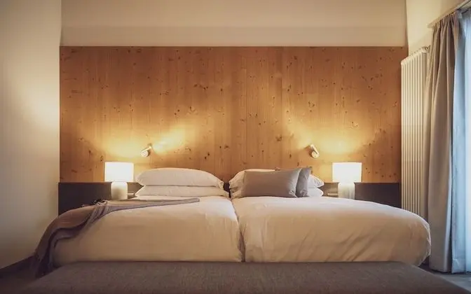 Classic Tek Büyük Yataklı Oda