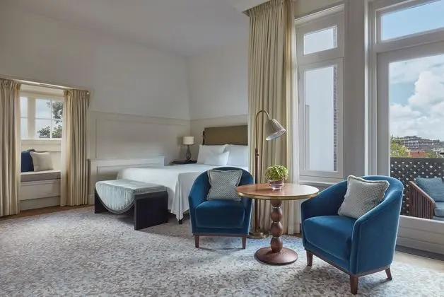 Grand Oda, 1 En Büyük (King) Boy Yatak, Balkon