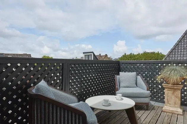 Grand Oda, 1 En Büyük (King) Boy Yatak, Balkon