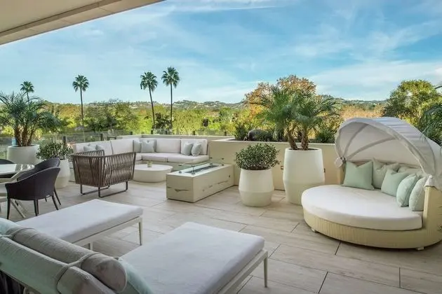 Villa, 1 En Büyük (King) Boy Yatak, Sigara İçilmez (Suite)