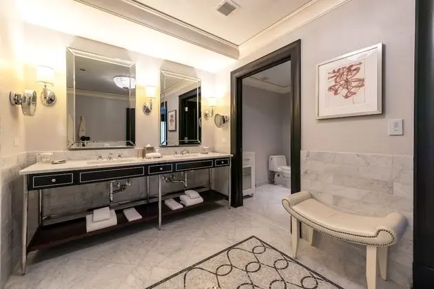 Presidential Süit, 1 En Büyük (King) Boy Yatak (Roll-in Shower)