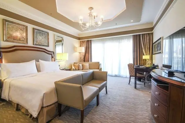 Deluxe Oda, 1 En Büyük (King) Boy Yatak