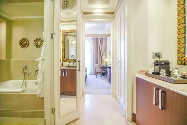 Deluxe Oda, 1 En Büyük (King) Boy Yatak