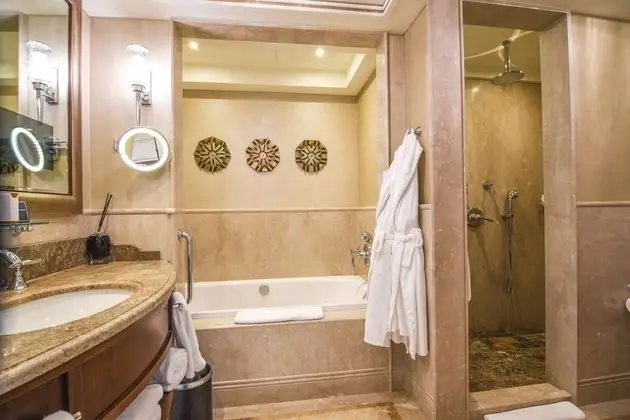 Superior Oda, 1 En Büyük (King) Boy Yatak, Balkon