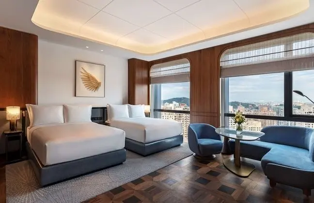 Deluxe Oda, 2 Büyük (Queen) Boy Yatak (High Floor)