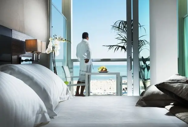 Süit, Deniz Manzaralı