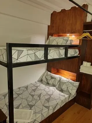 Deluxe Dört Kişilik Oda