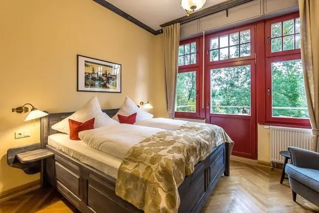 Tek Büyük Yataklı Oda