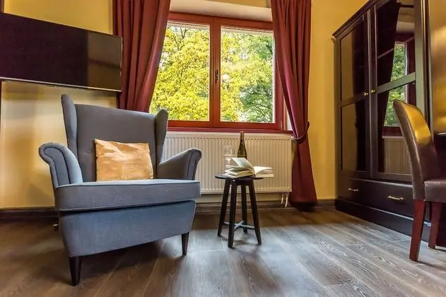 Tek Büyük Yataklı Oda