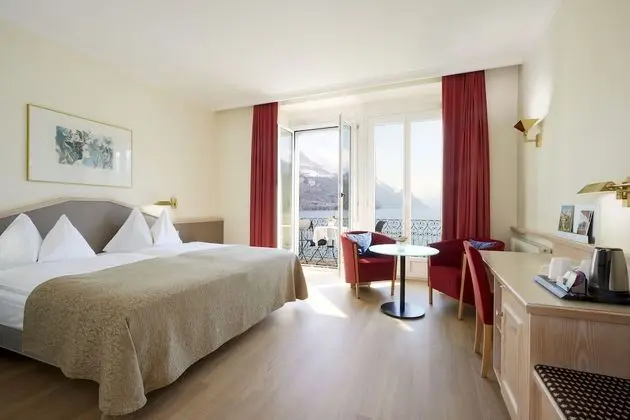 Executive Twin Room, Balcony, Lake View with balcony