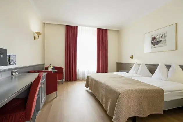 Standard room without balcony