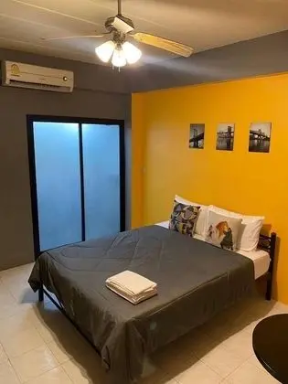 Standard Tek Büyük Yataklı Oda