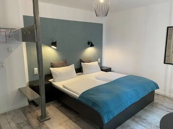 Comfort Tek Büyük Yataklı Oda