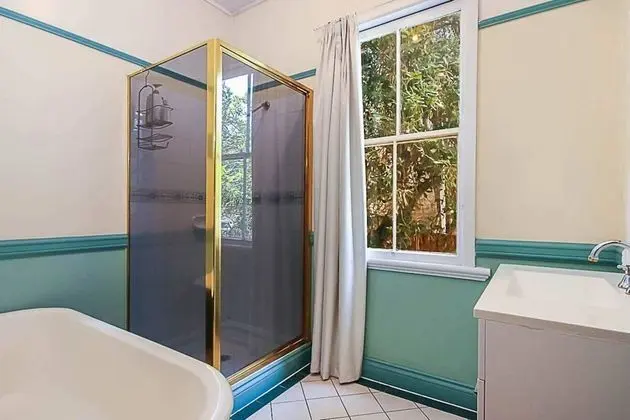 Ev (3 Bedrooms)