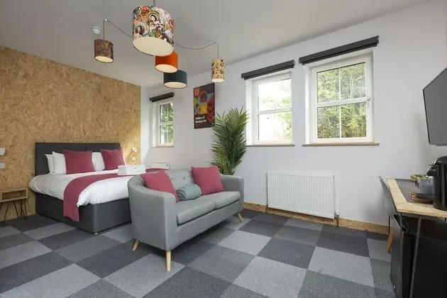 Süit, Banyolu/Duşlu