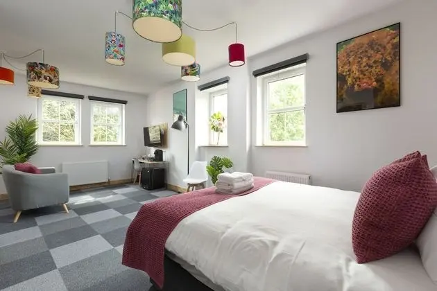 Süit, Banyolu/Duşlu