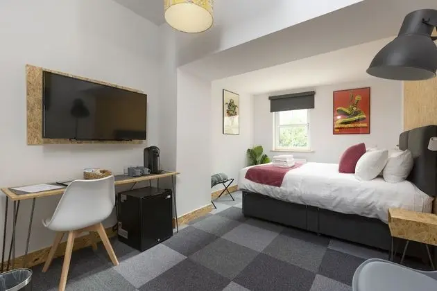 Tek Büyük Yataklı Oda, Banyolu/Duşlu