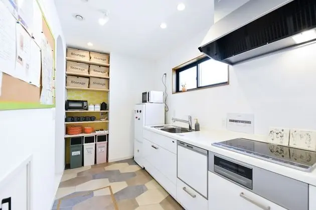 Basic Ortak Ranzalı Oda