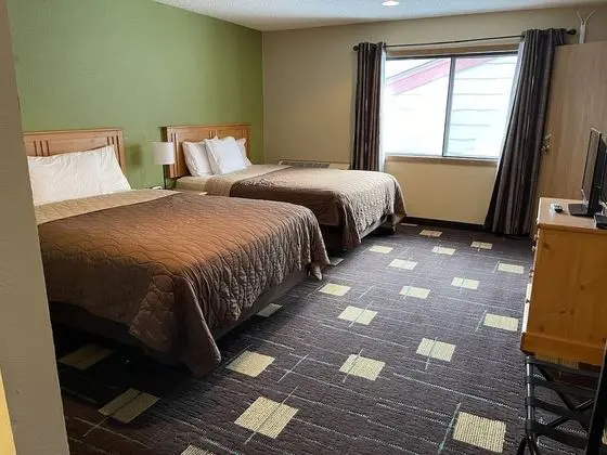 2 Queen Bed, 1 Queen Sofa, Apartment, Full Kitchen, NO PETS, Non-Smoking