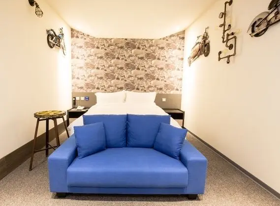 Comfort Tek Büyük Yataklı Oda (Elegant)