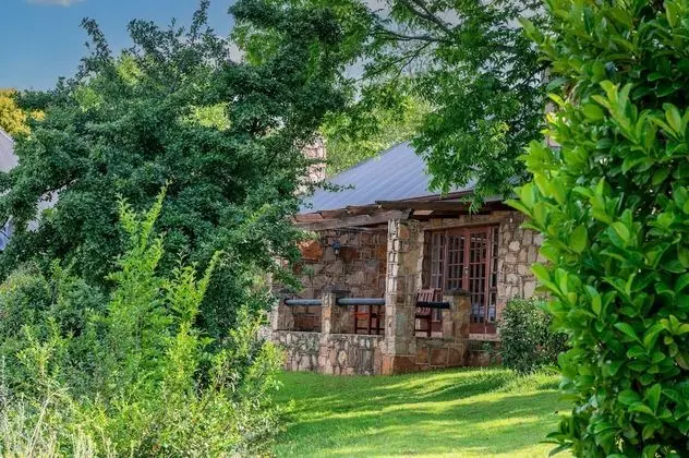 Luxury Süit, Göl Kenarı