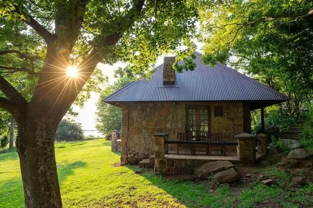 Luxury Süit, Göl Kenarı
