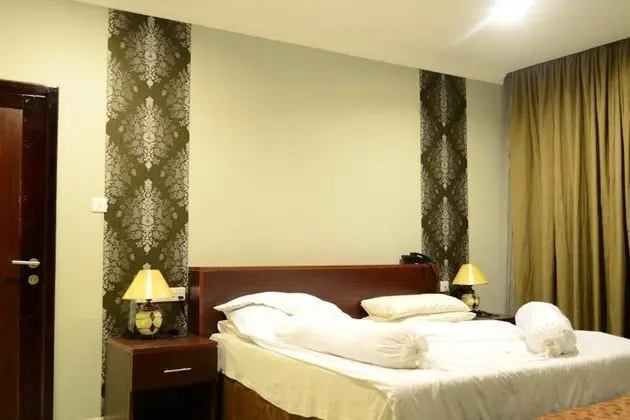 Deluxe Tek Büyük Yataklı Oda, 1 Büyük (Queen) Boy Yatak