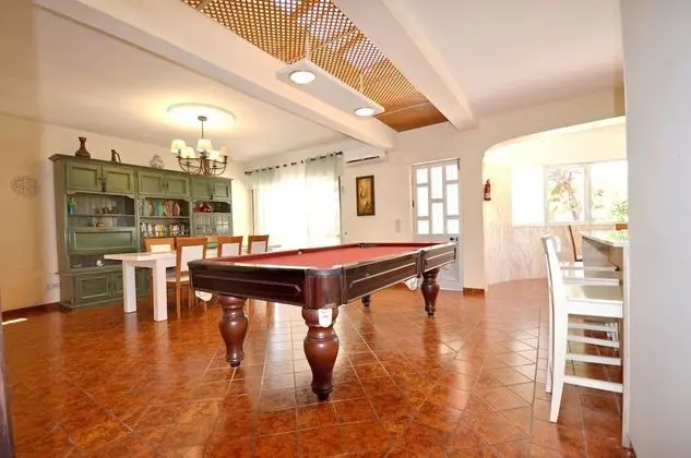 Villa, 5 Yatak Odası, Balkon