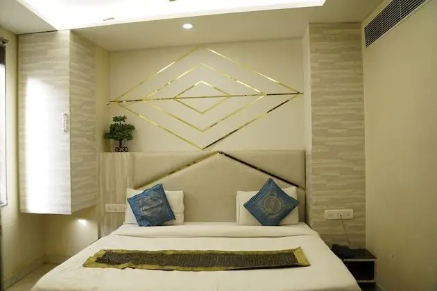 Deluxe Üç Kişilik Oda