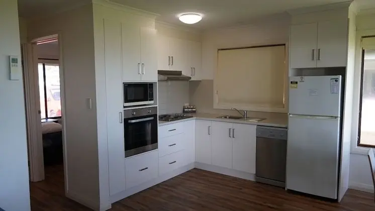 Family Kulübe, 2 Yatak Odası, Plaj Manzaralı, Okyanusa Sıfır (4 Berth Beachfront)