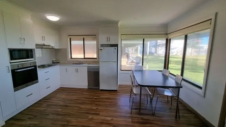 Family Kulübe, 2 Yatak Odası, Plaj Manzaralı, Okyanusa Sıfır (4 Berth Beachfront)