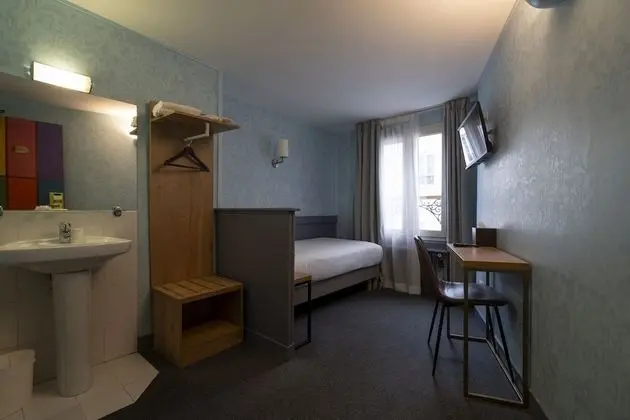 Basic Tek Kişilik Oda, Ortak Banyo