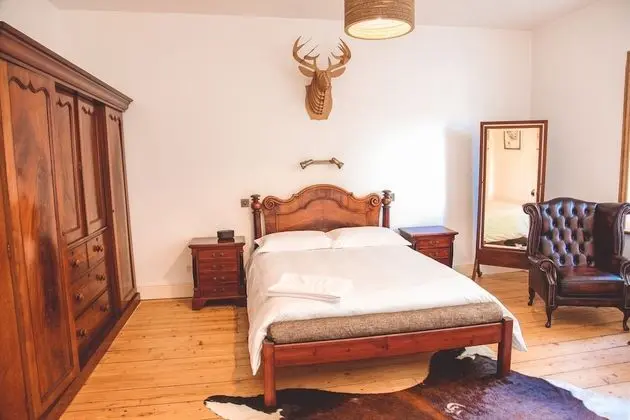 Deluxe Tek Büyük Yataklı Oda, Banyolu/Duşlu