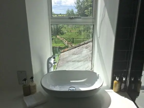 Deluxe Tek Büyük Yataklı Oda, Banyolu/Duşlu