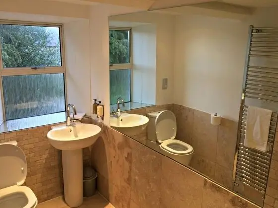 Deluxe Tek Büyük Yataklı Oda, Banyolu/Duşlu