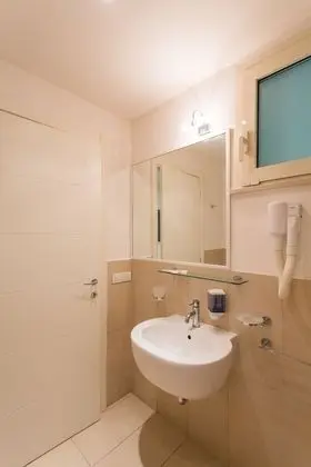 Stüdyo, Engellilere Uygun, Teras