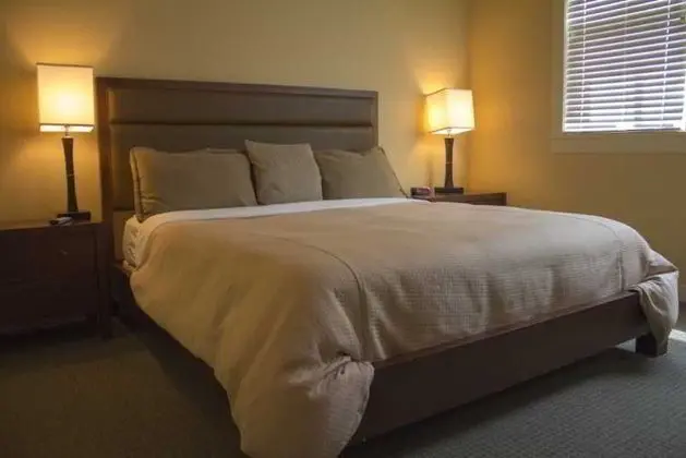 Çift ​​kişilik King Size Bed