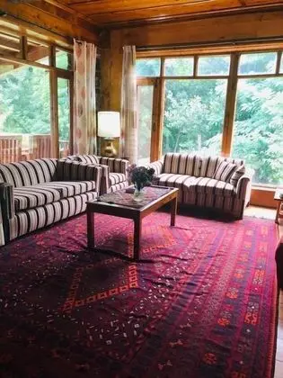Deluxe Dört Kişilik Oda