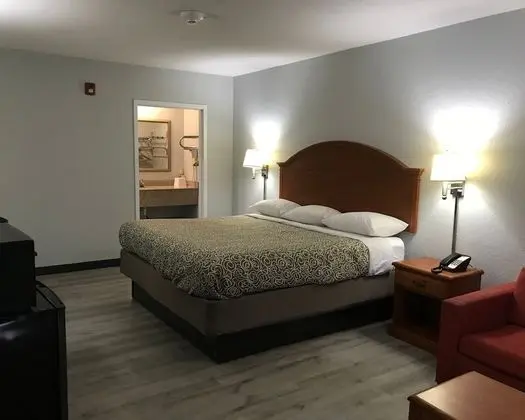 Basic Oda, 1 En Büyük (King) Boy Yatak, Sigara İçilmez