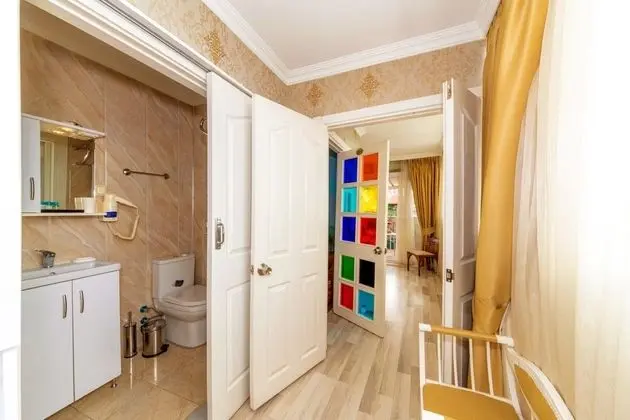 Teraslı Suit- Deniz Manzaralı Oda