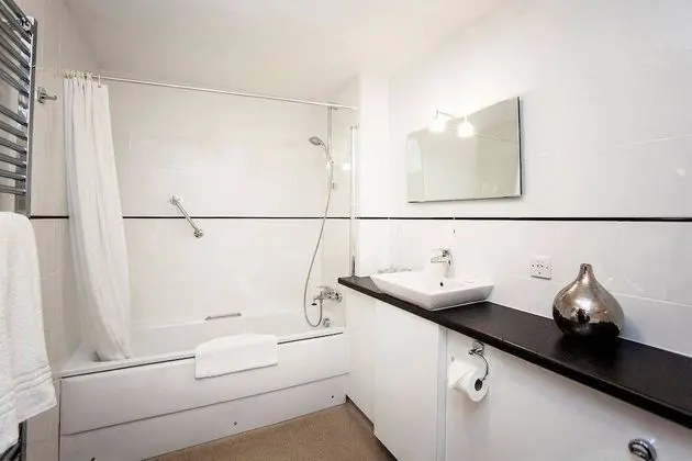 Standard Büyük Yataklı Tek Kişilik Oda, 1 Çift Kişilik Yatak, Sigara İçilmez