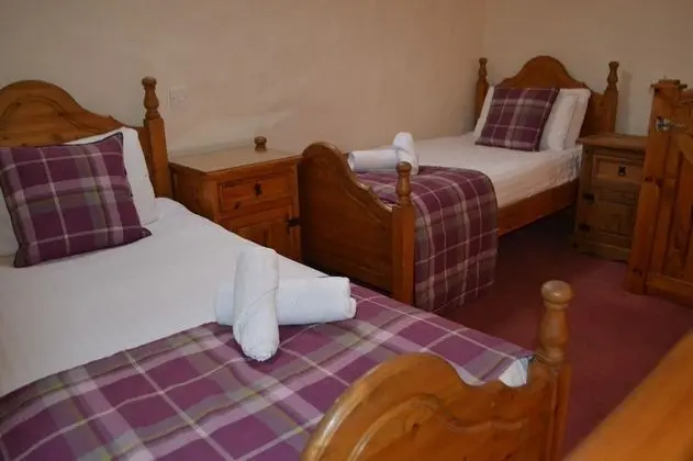 Dört Kişilik Oda, Birden Çok Yatak