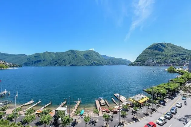 Tek Kişilik Oda, Göl Manzaralı