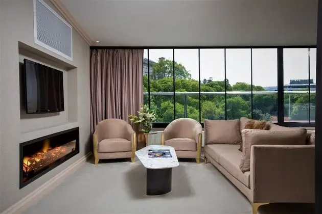 Terrace Suite