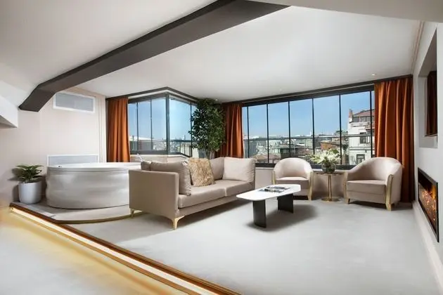 Terrace Suite
