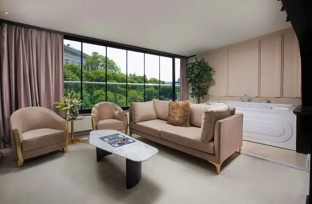 Terrace Suite