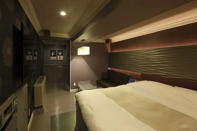 Oda (Queen Bed, with Spa Bath)