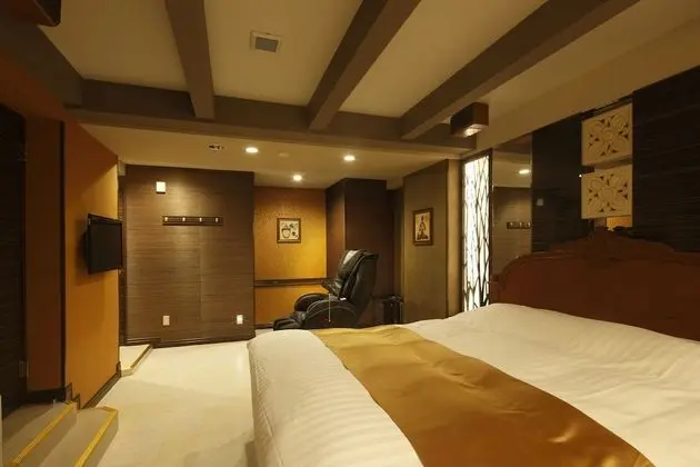 Oda (Queen Bed, with Spa Bath)